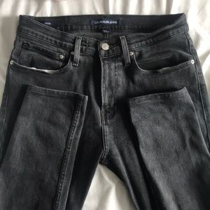 Calvin Klein Jeans (custom tapered) for nice fit!